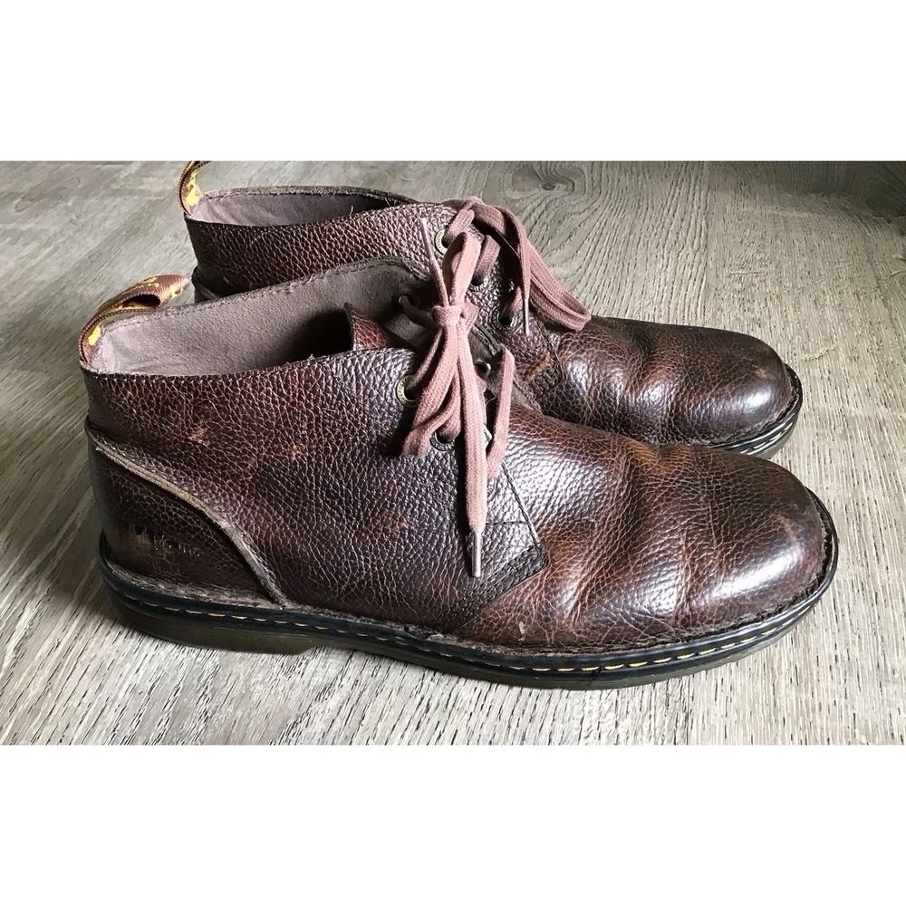 Dr. MARTENS SUSSEX Air Wair Mens Size 11 Chukka Ankle Boots Leather Doc